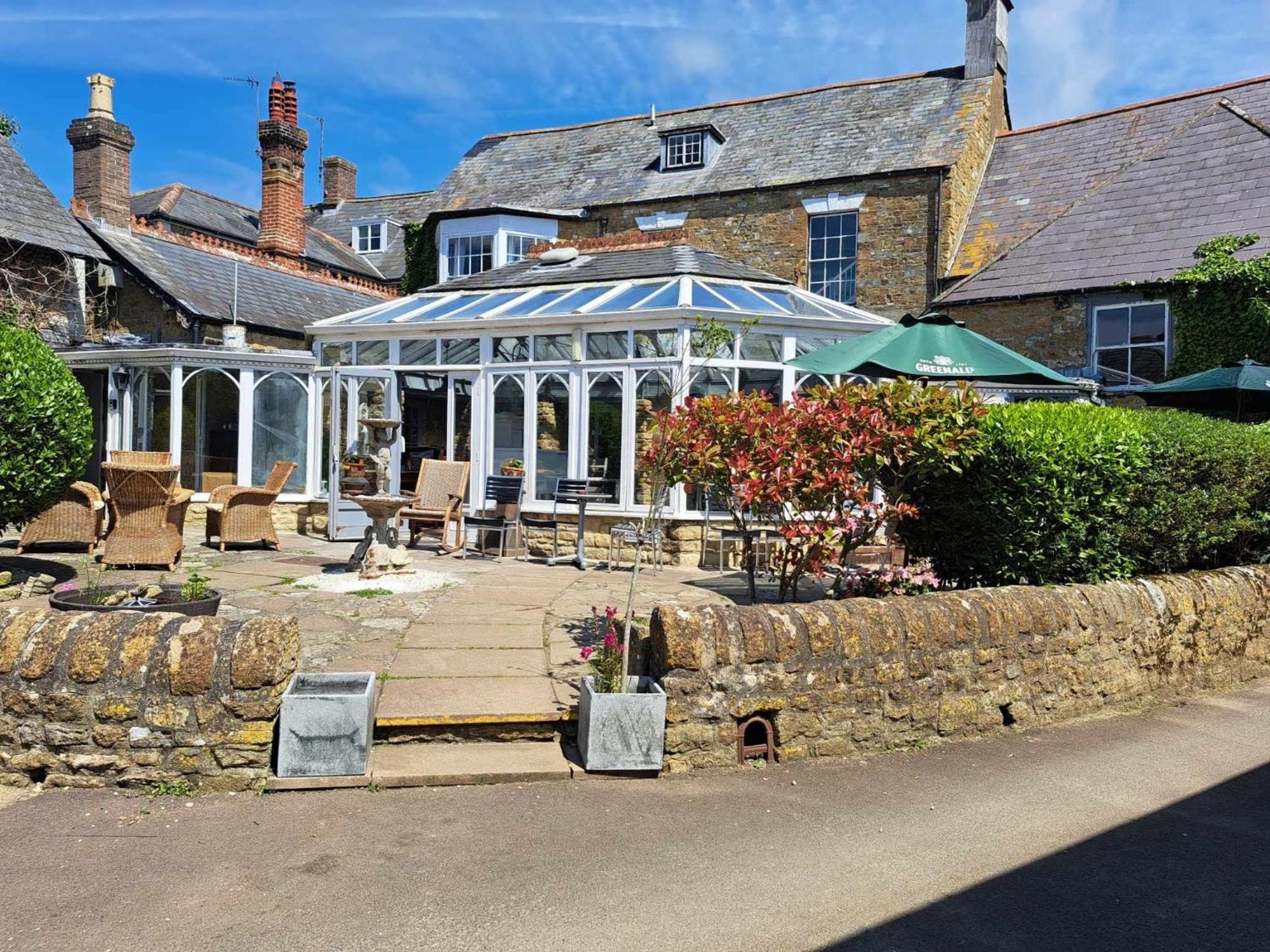 The Ilchester Arms Hotel アボッツバリー エクステリア 写真
