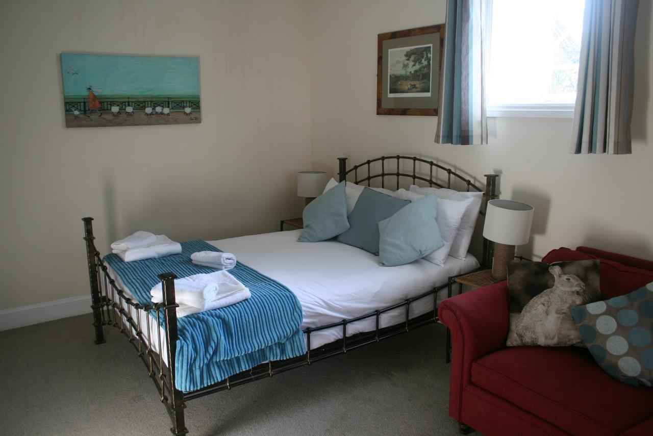 The Ilchester Arms Hotel アボッツバリー エクステリア 写真