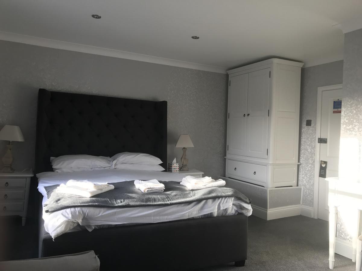 The Ilchester Arms Hotel アボッツバリー エクステリア 写真